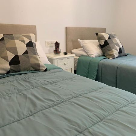 Encanto I Solo Familias Y Parejas En Zona Centro 科尼尔-德拉弗龙特拉 外观 照片